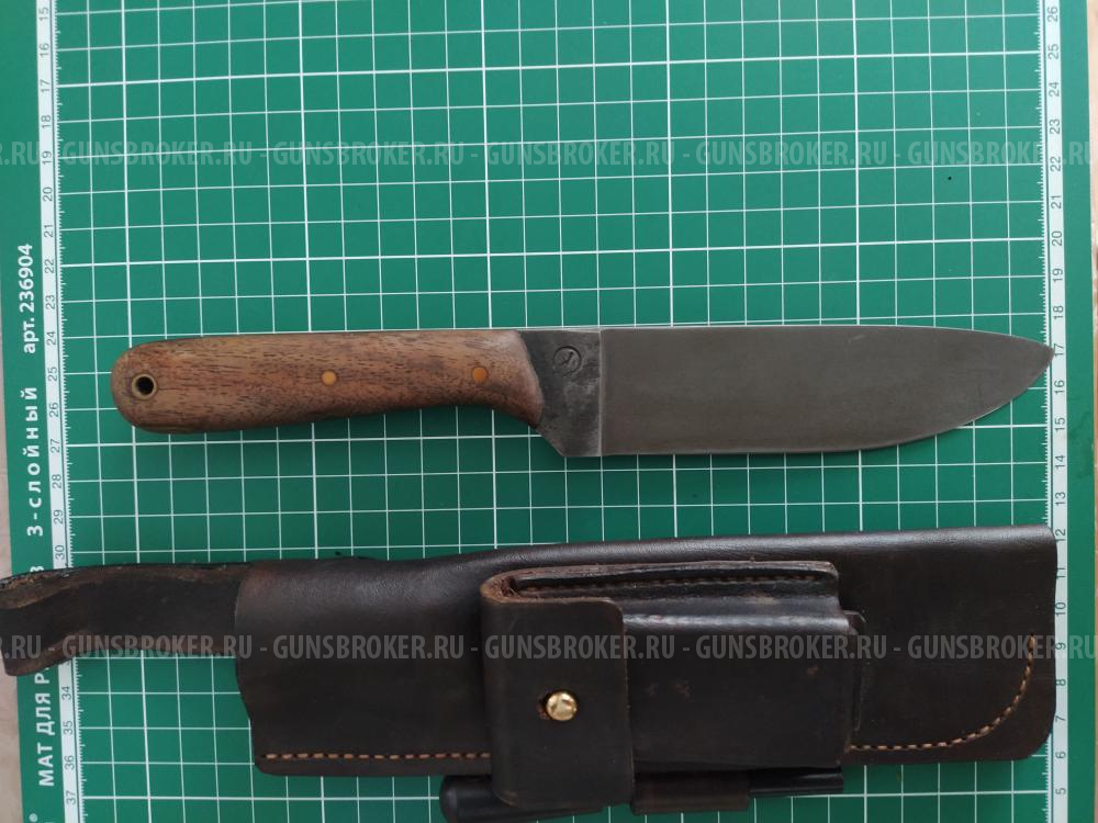 Кованый нож для леса