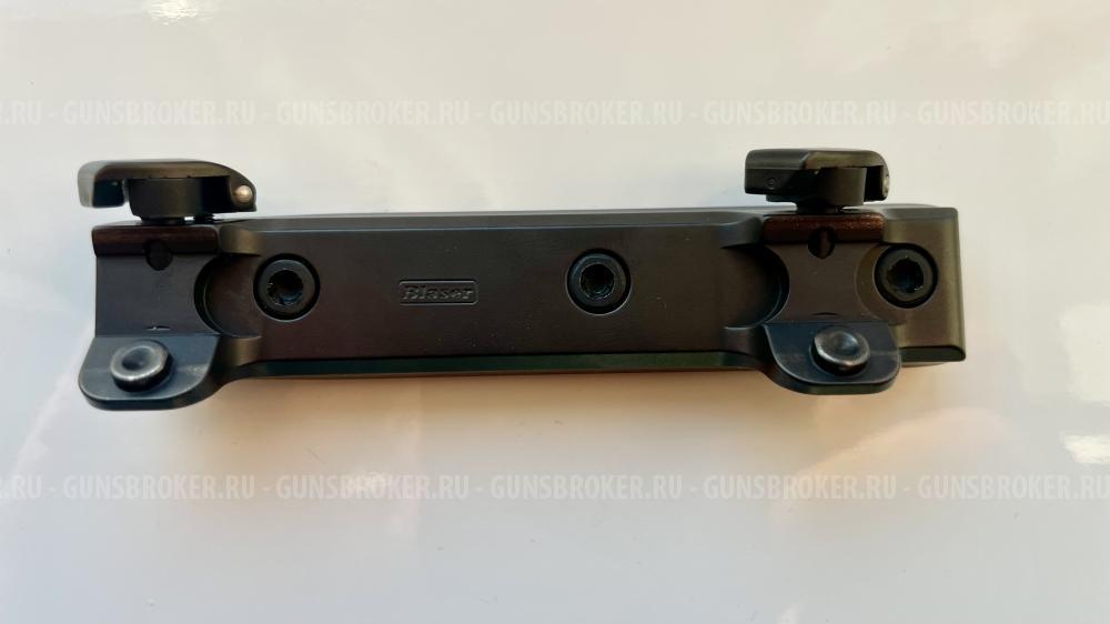Кронштейн Blaser на шину Zeiss