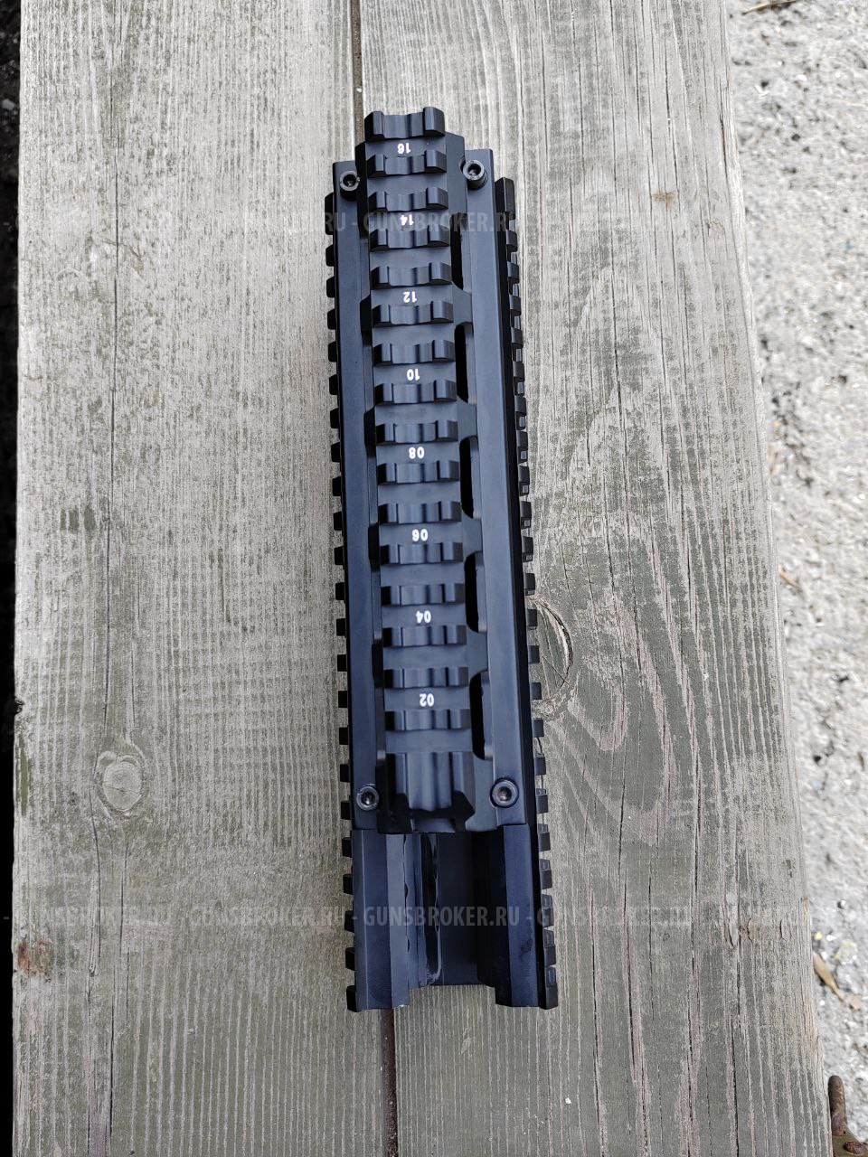 Кронштейн-цевье LEAPERS на Сайгу