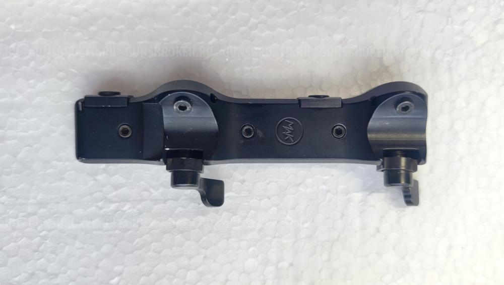 Кронштейн MAK на блейзер