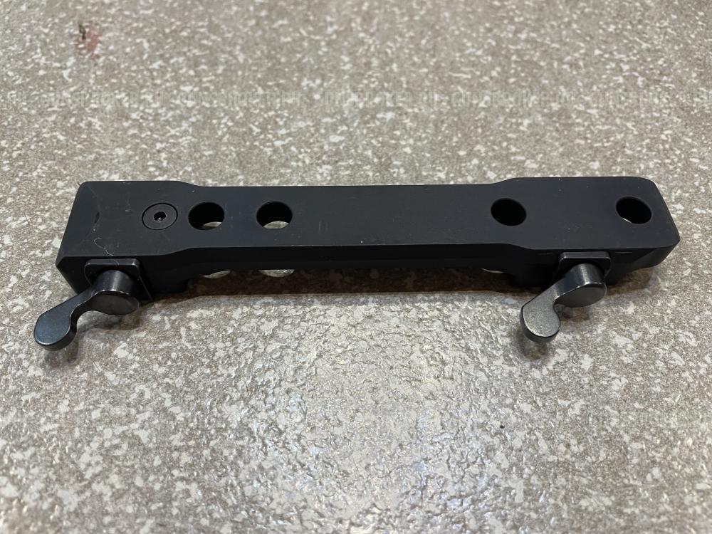 Кронштейн МАК на вивер/пикатини быстросъемный 