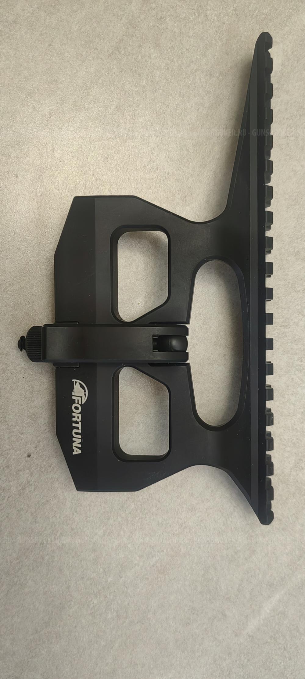 Кронштейн на Сайгу