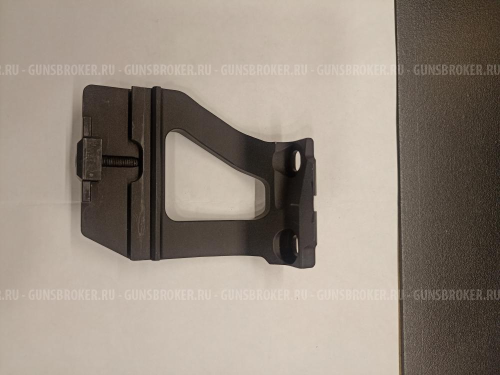 Кронштейн SAG