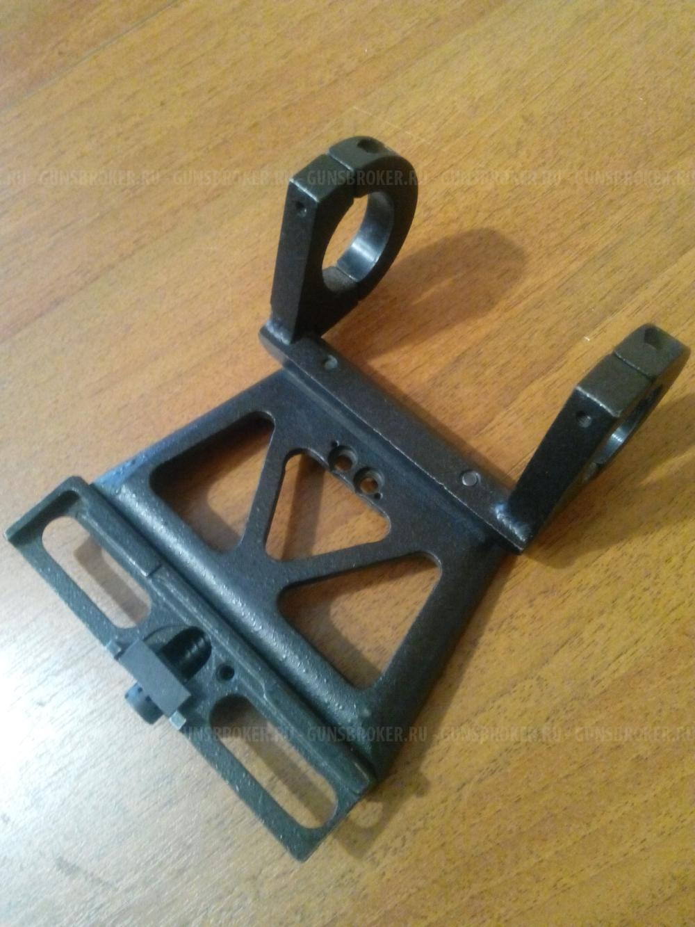 Стальной кронштейн 30мм на Вепрь,Сайгу и др. 