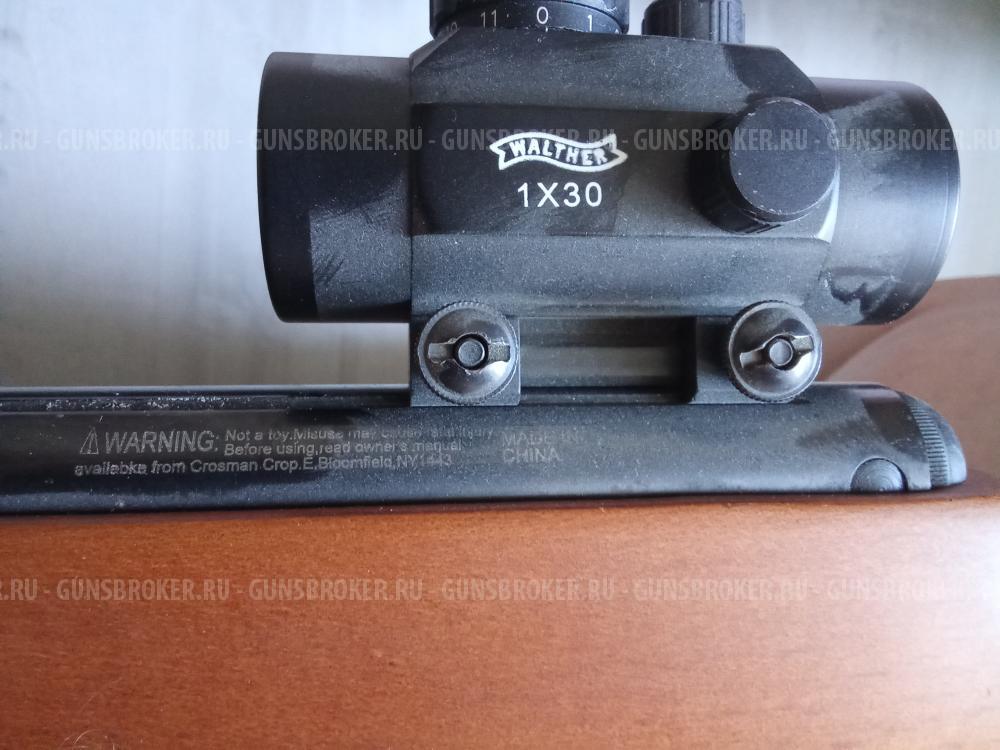 Кросман,4.5 мм.до 3 дж.с прицелом VALTER
