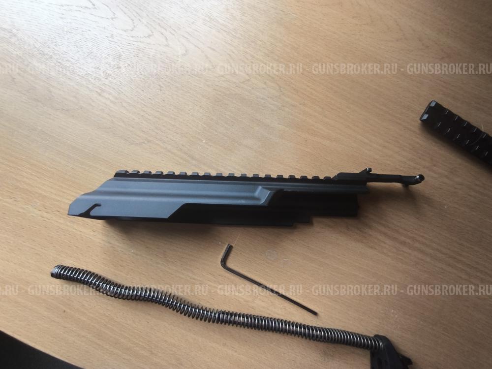 Крышка ствольной коробки 