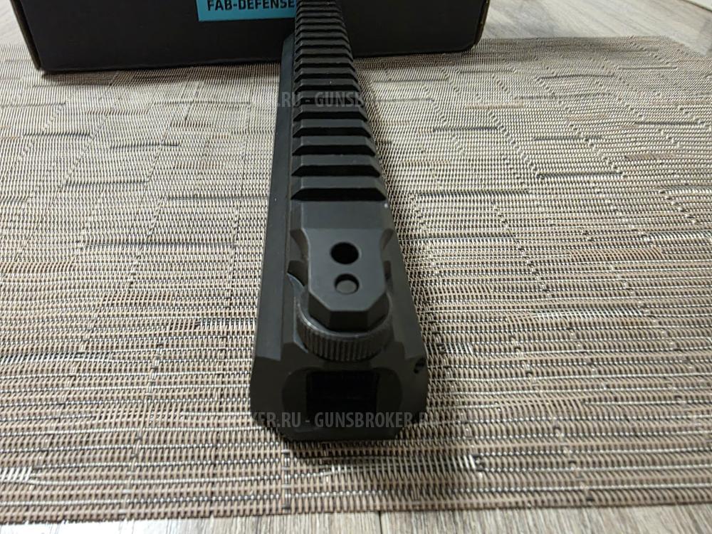 Крышка затворной коробки АК/АКМ производство Израиль с планкой пикатини