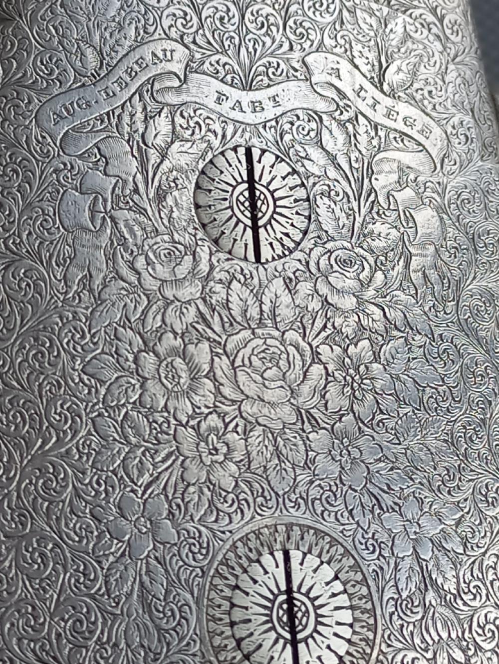 Лебо Куралли