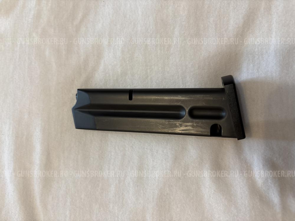 Магазин Beretta для моделей 92FS/CX4 на 10 патронов кал. 9 mm Para (9x19), оригинал, ITALY