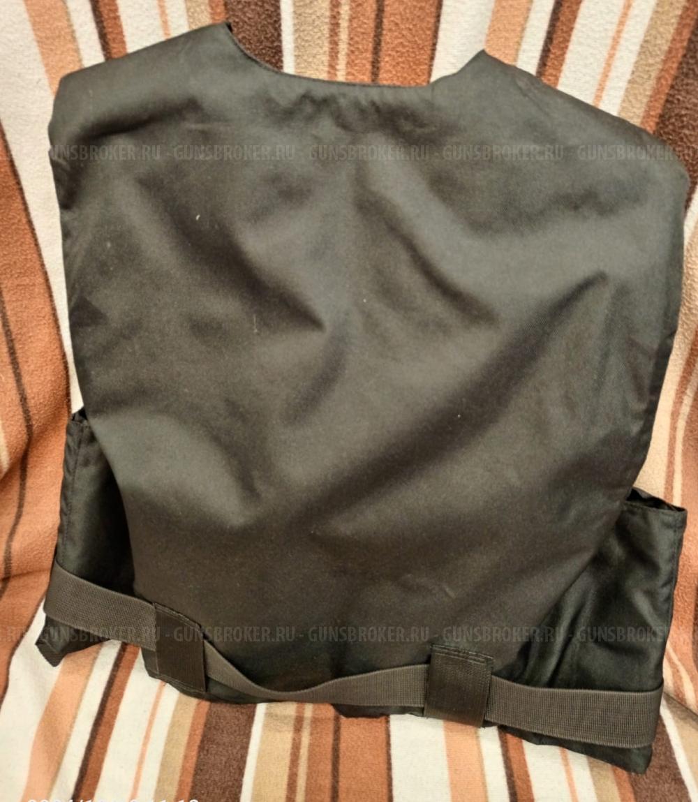 Чехол под бронежилет чёрного цвета (без плит)