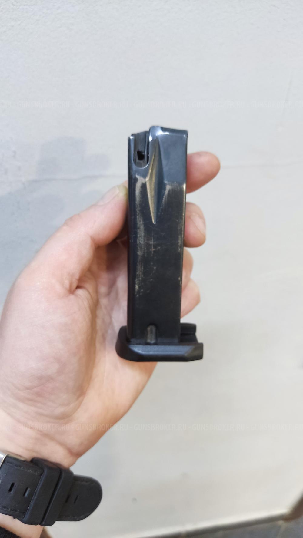 Магазин на стример (скол на пятке) 