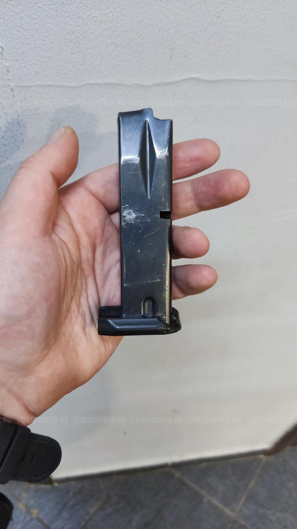 Магазин на стример (скол на пятке) 