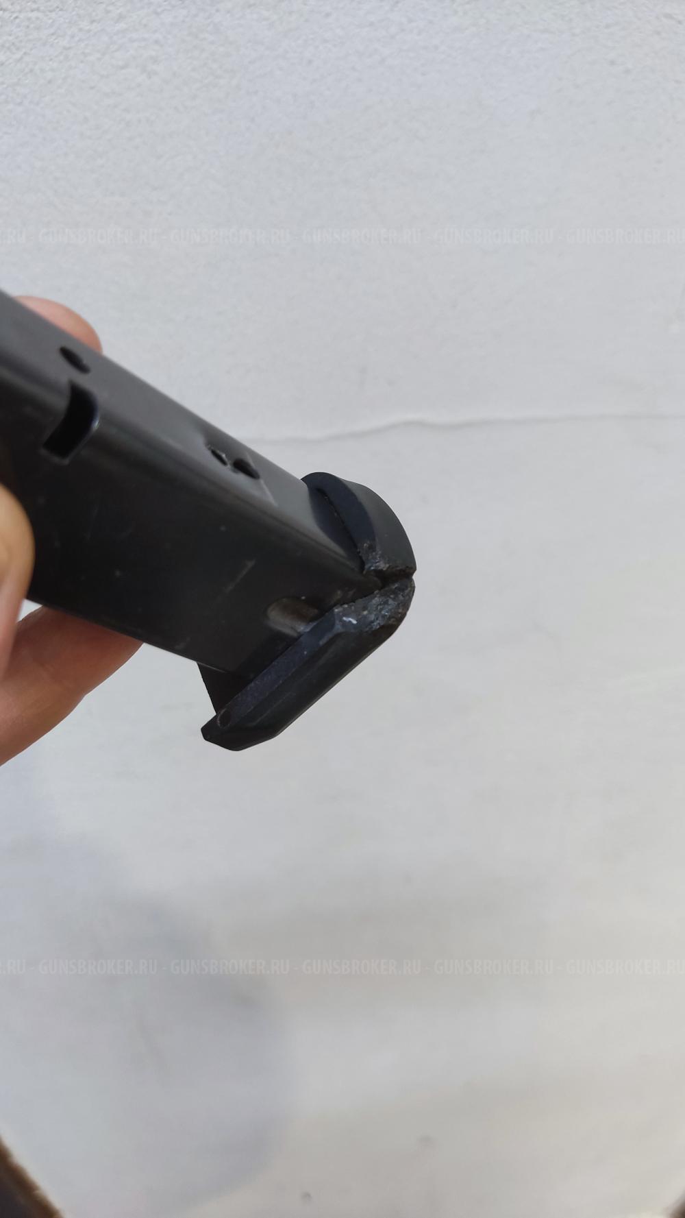 Магазин на стример (скол на пятке) 