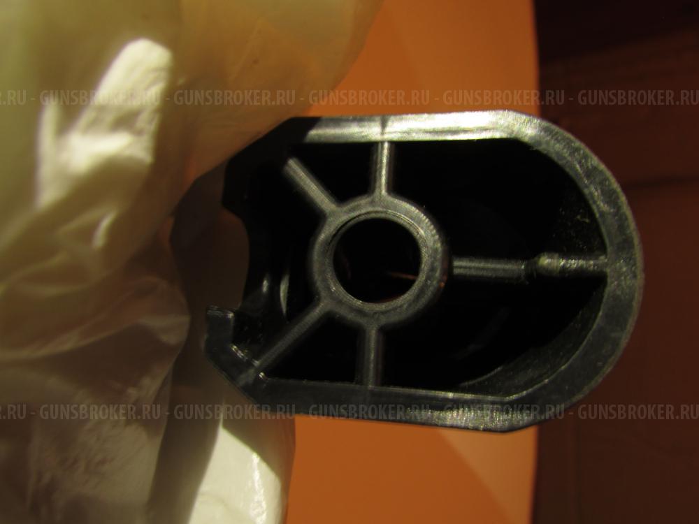 Магазины к АК-74 на 30 патр.,рукоятки,зарядные планки СКС,калоша на приклад,патронташ