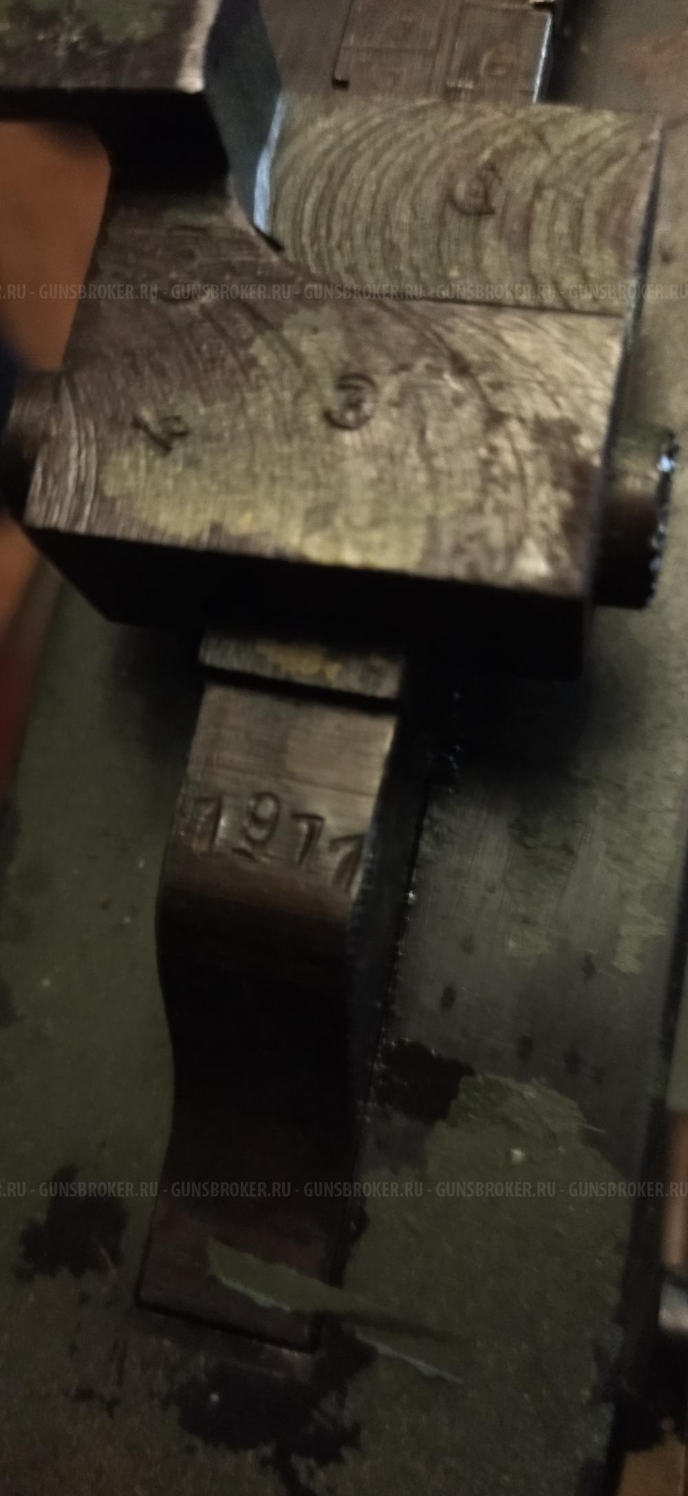 Макет пулемета Максим (1935г)на универсальном станке Владимирова ( зенитно-пехотный)