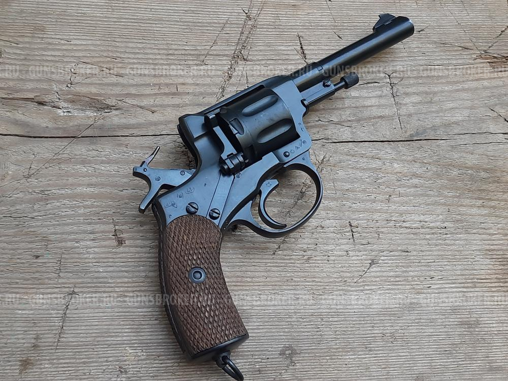 Макет револьвера Наган 1940 года выпуска ЗиД новый, в отличном состоянии.