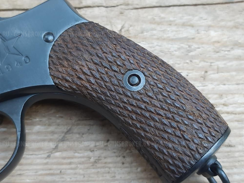 Макет револьвера Наган 1940 года выпуска ЗиД новый, в отличном состоянии.