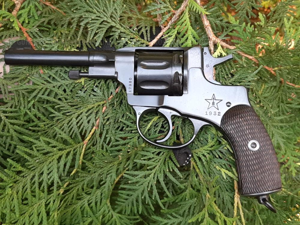 Cувенирный Револьвер Питон 4, калибр 357 