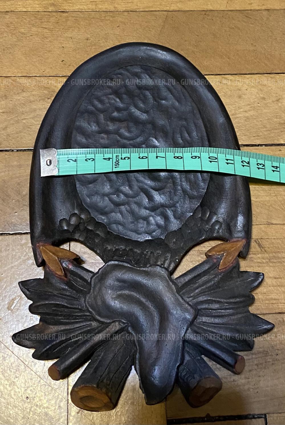 Медальоны для африканских трофеев.