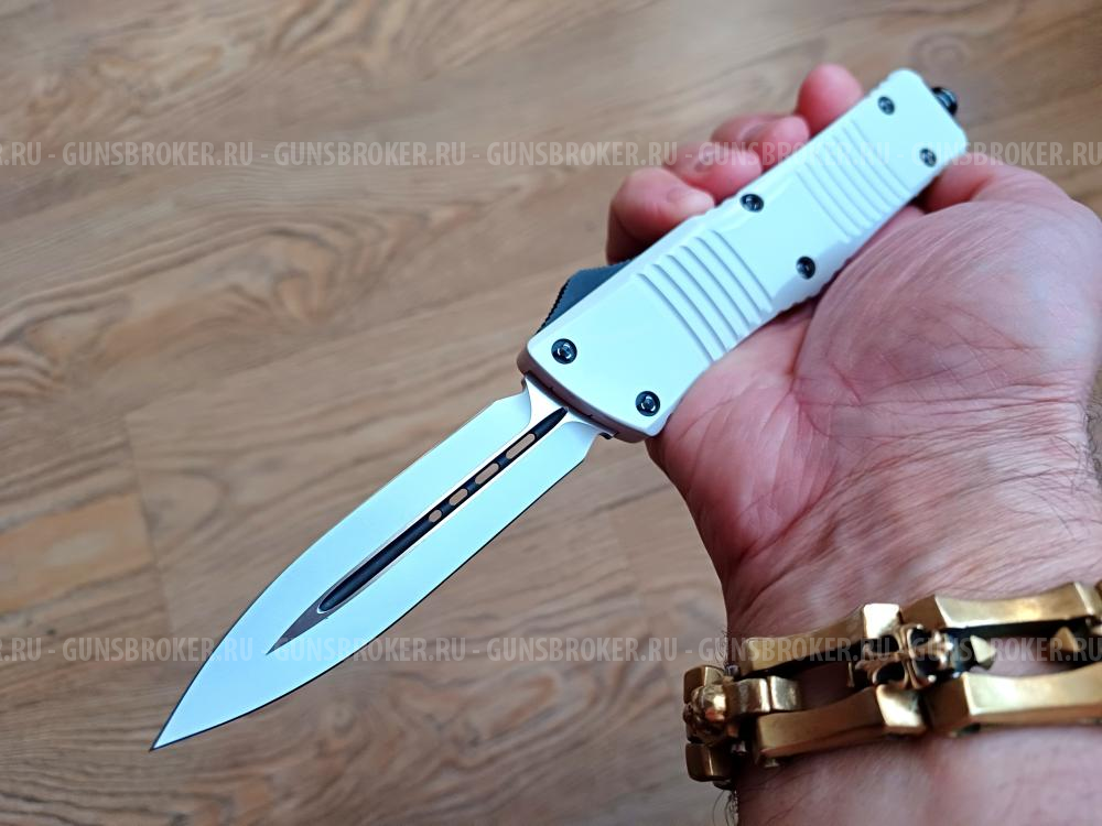 Microtech Combat Troodon D/E Storm Trooper Knife (3.4" White) 142-1ST