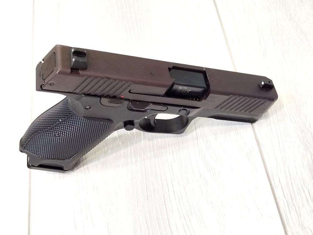 ММГ ПЛК ( макет Пистолета ЛЕБЕДЕВА Компактный , Р-423) от Концерна "КАЛАШНИКОВ". Новый в У