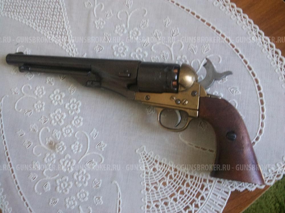 ММГ Револьвер Denix Colt Navy D7/1083L (латунь, дерево, 1851 г)