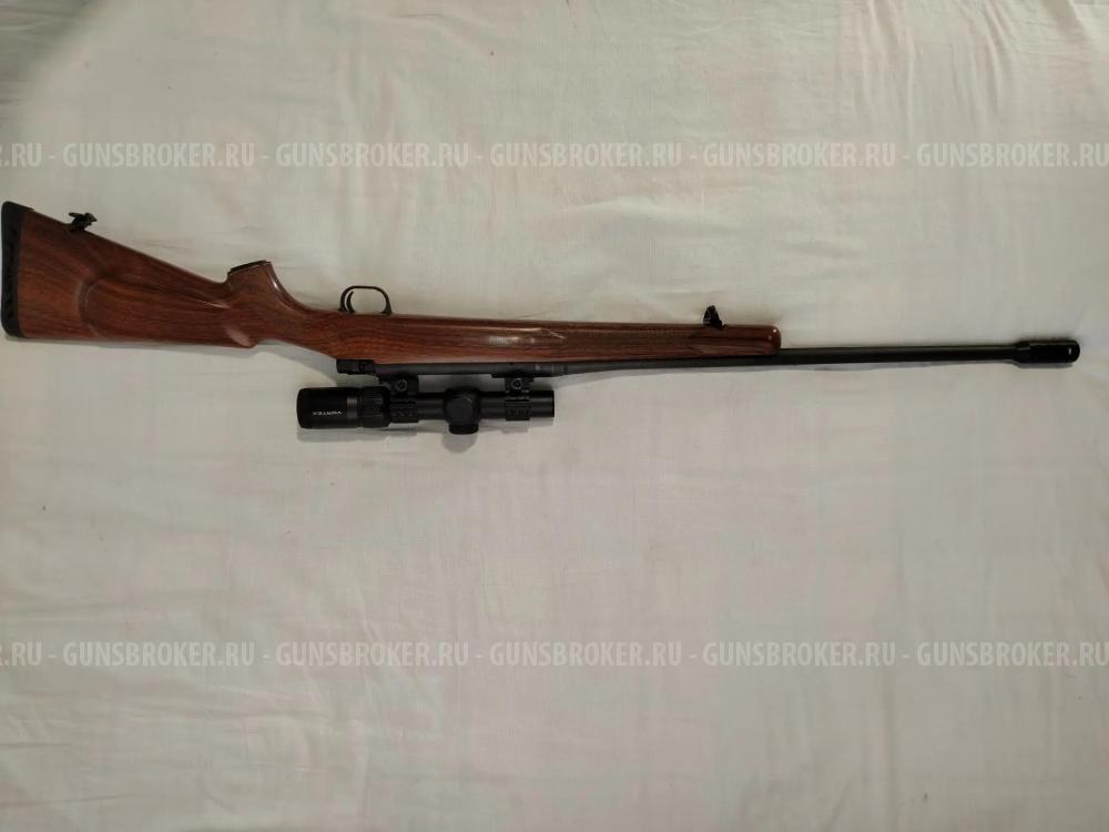 Mossberg 100 