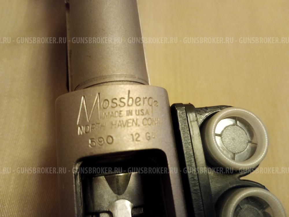 Mossberg 590  8+1