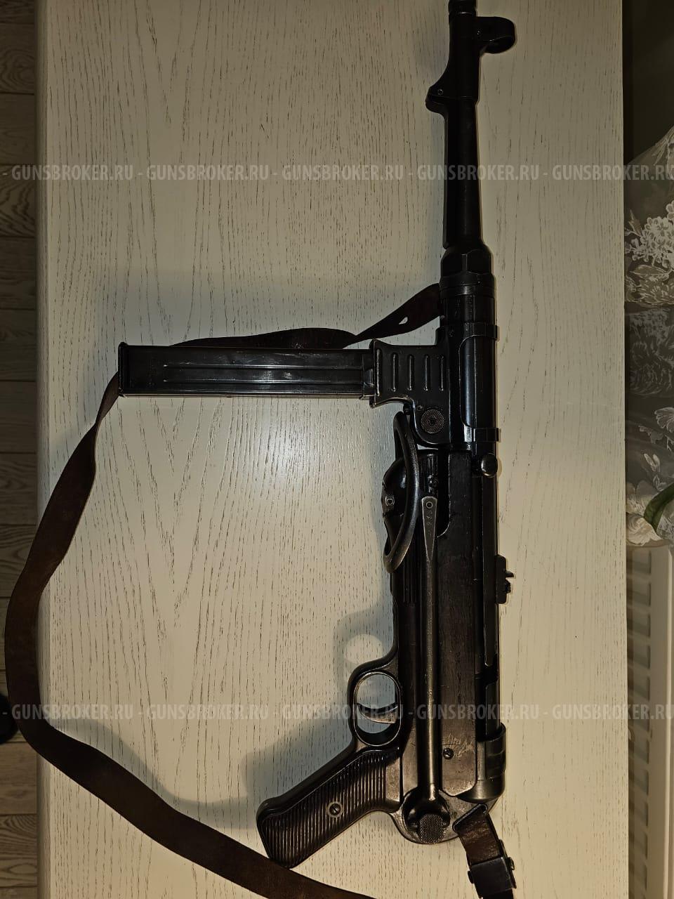MP-40