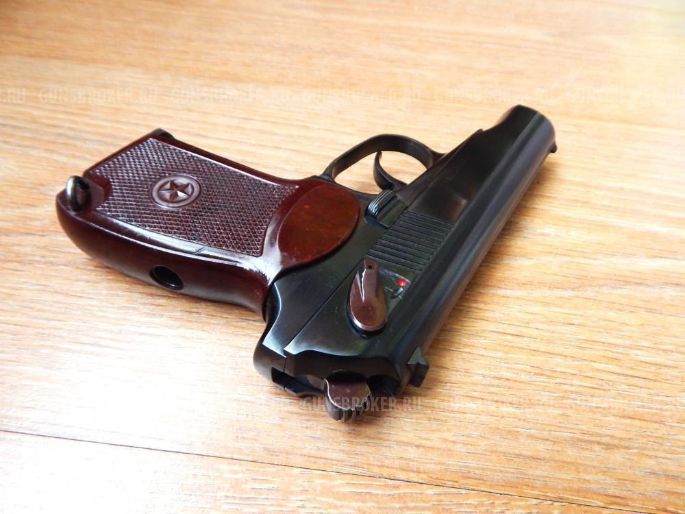 МР-654К из боевого. В тюнинге. С комплектом. Ковка. В идеале. 32 серия. С кобурой. СССР.