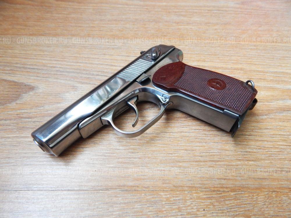 МР-654К в Никеле с комплектом. Исправен.