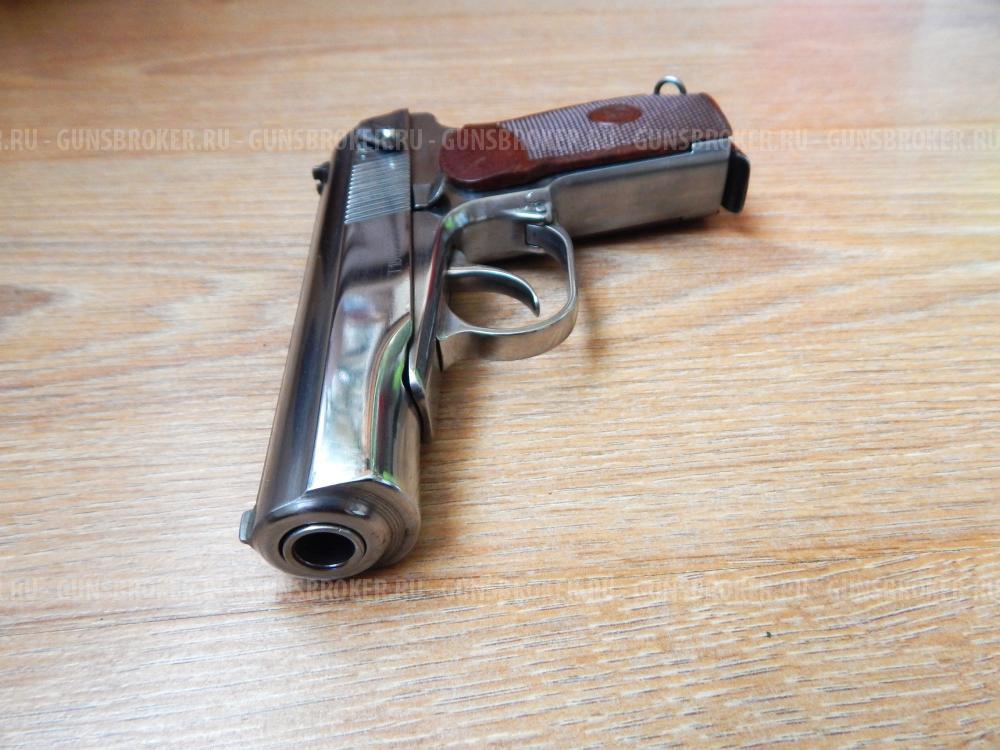 МР-654К в Никеле с комплектом. Исправен.