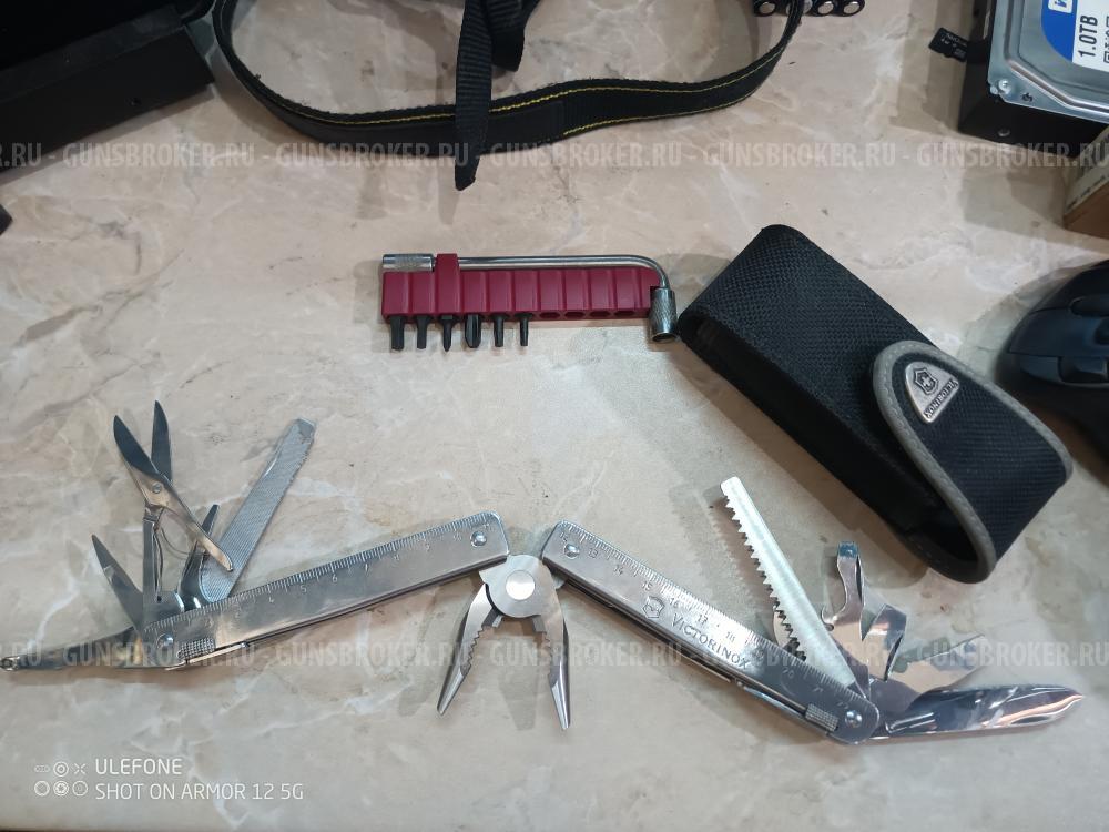 Мультитул Victorinox Swisstool X plus