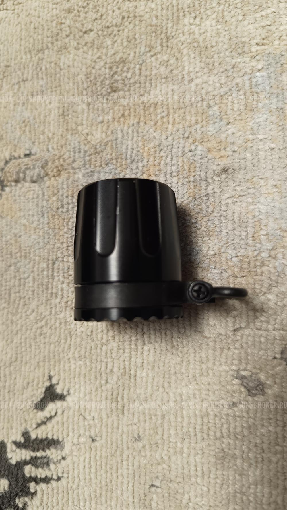 На МР-155 комплектующие - приклад , цевьё , трубка магазина , гайка .