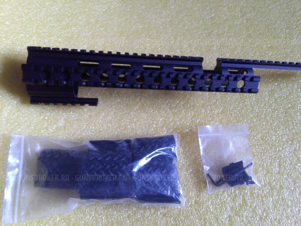 На RUGER 10/22 рукоятки перезарядки, планки, магазин релиз, Quad Rail + магазины 22lr