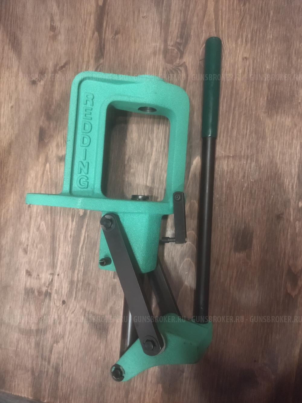 Пресс с набором матриц для релоадинга 223 rem