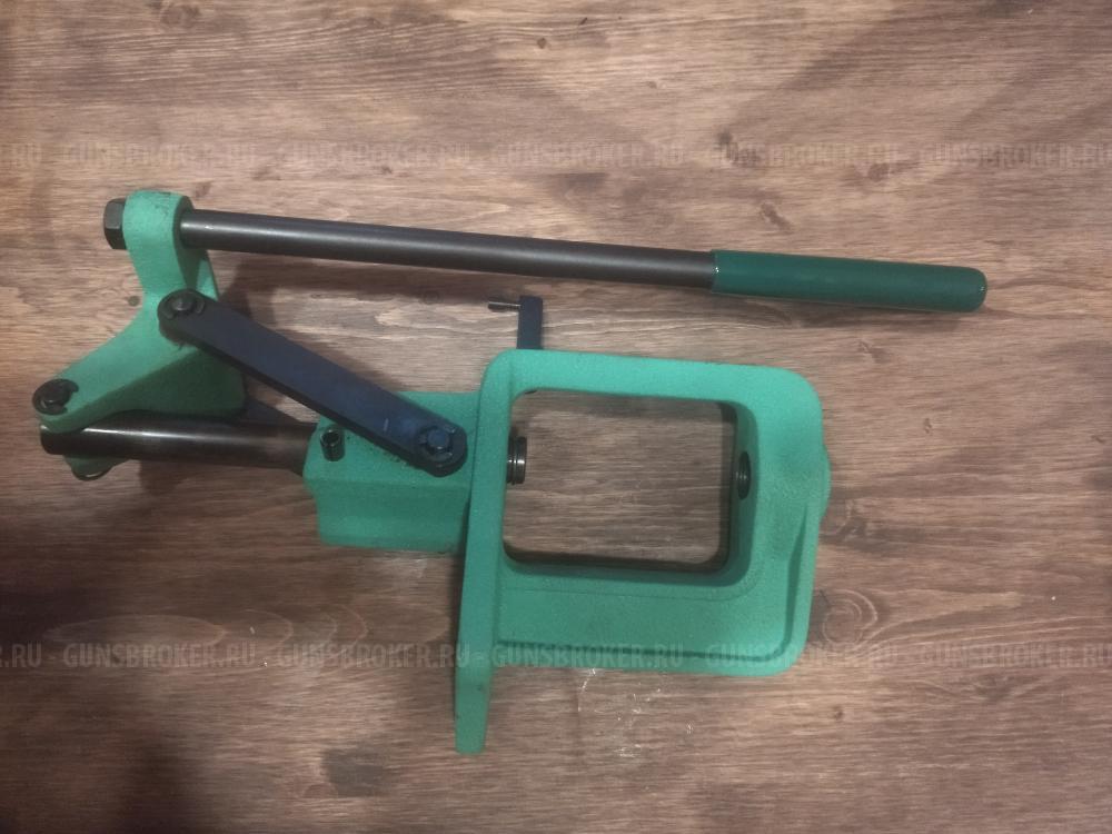 Пресс с набором матриц для релоадинга 223 rem