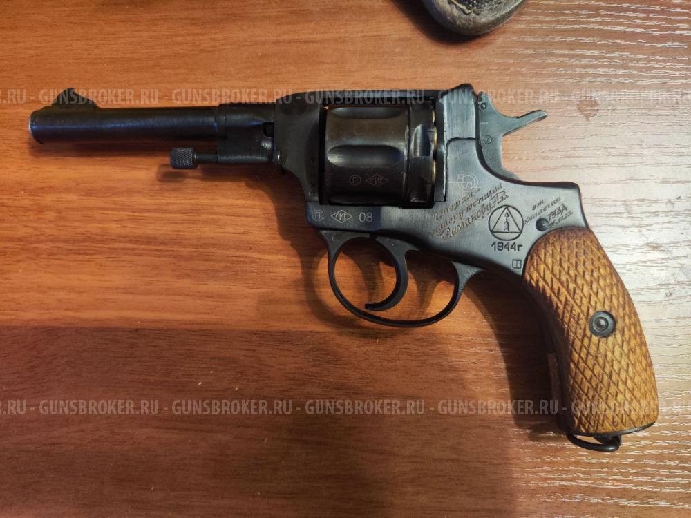 Наган 10х32Т именной, немножко нарезной