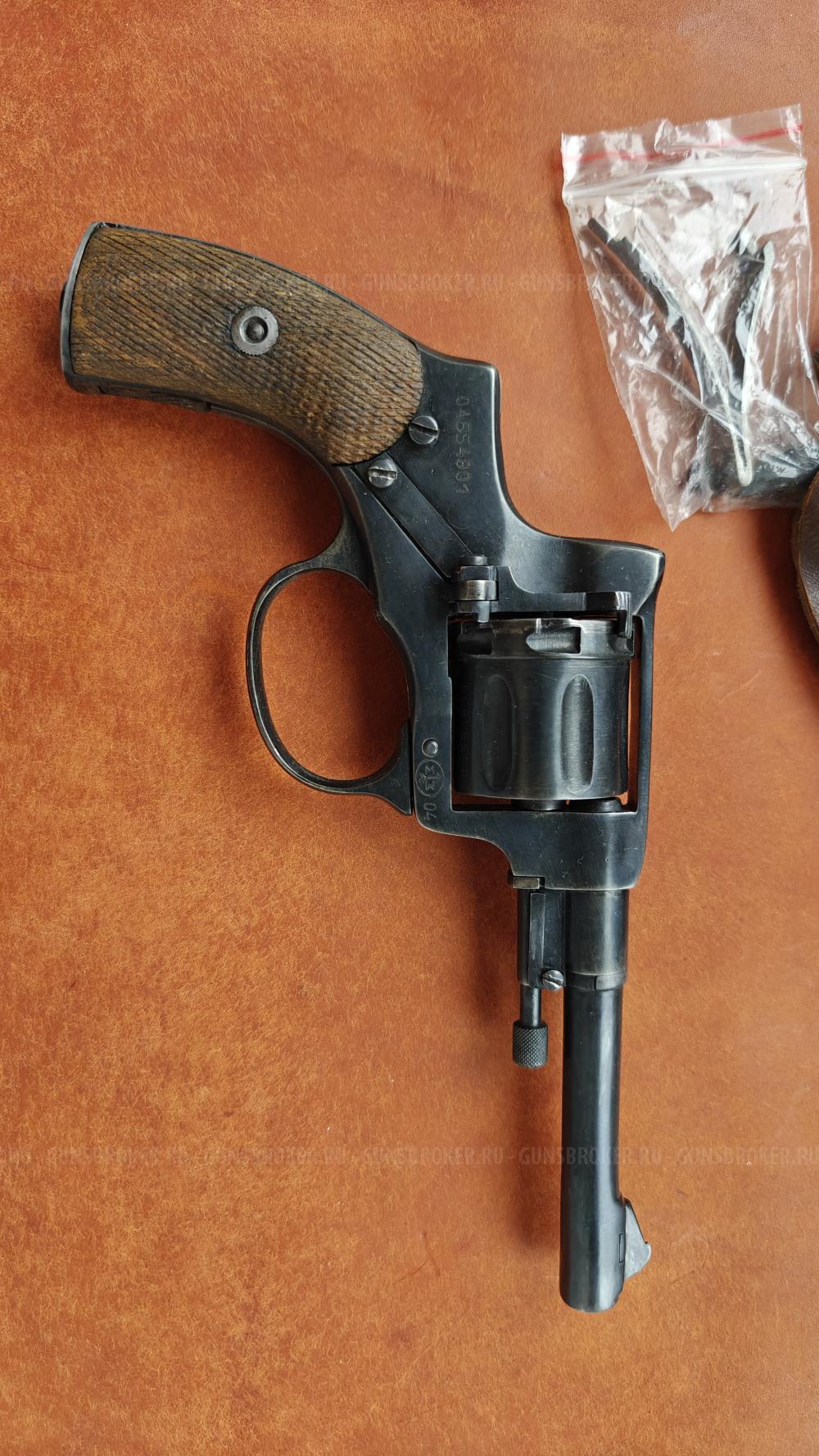 Наган-м 1940 и 2 наганыч и газюки + хауда (оооп)