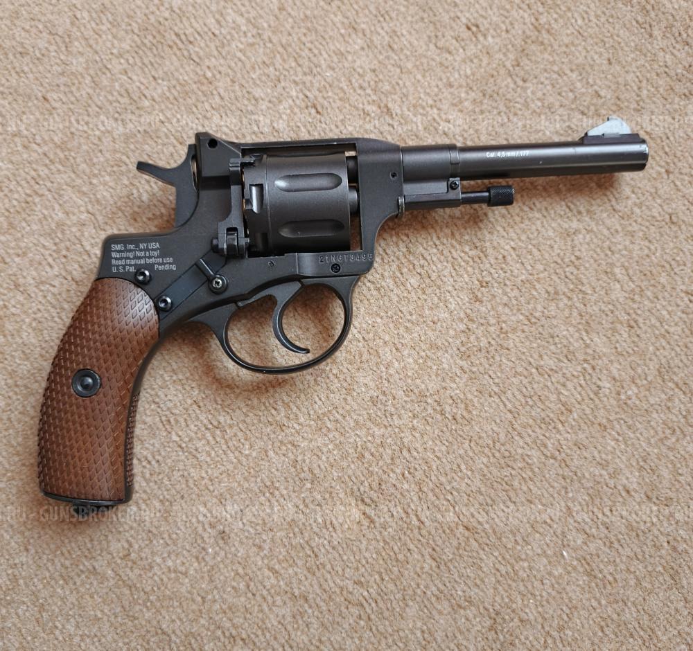 Наган  пневматика NGT Gletcher , 4,5 мм, СО 2 новый.