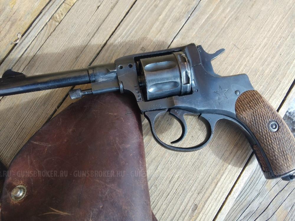 Наган СХ иж-172 1944год 10 тк