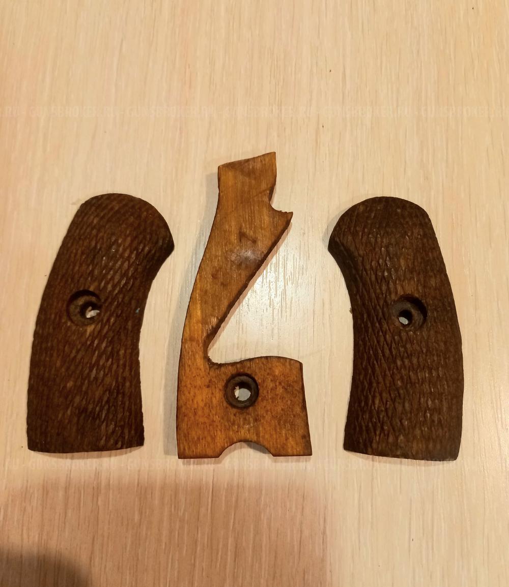 ЗИП Накладки деревянные для Нагана