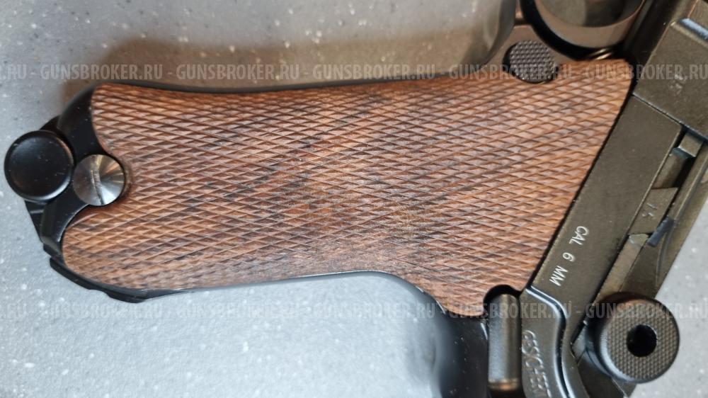 Накладки на рукоять страйкбольного пистолета люгер парабелум Р 08 от KWC, орех 