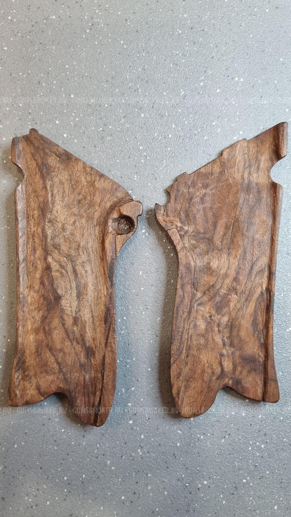 Накладки на рукоять страйкбольного пистолета люгер парабелум Р 08 от KWC, орех 