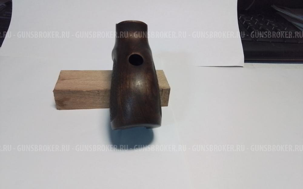Накладки, рукоятка из дерева ПМ иж 79 мр 371 .colt кольт 1911