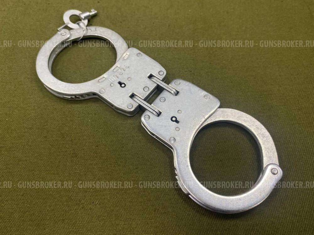 Наручники БРС-3 на жесткой сцепке