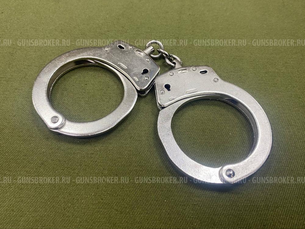 Наручники металлические серебристые