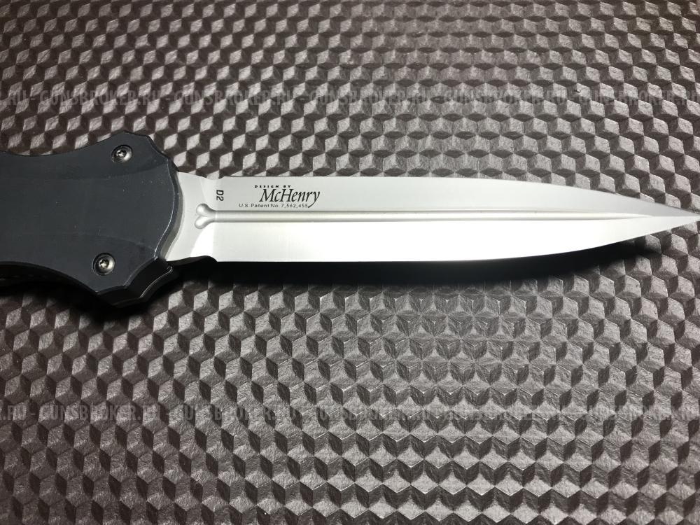 Нож Benchmade 3300