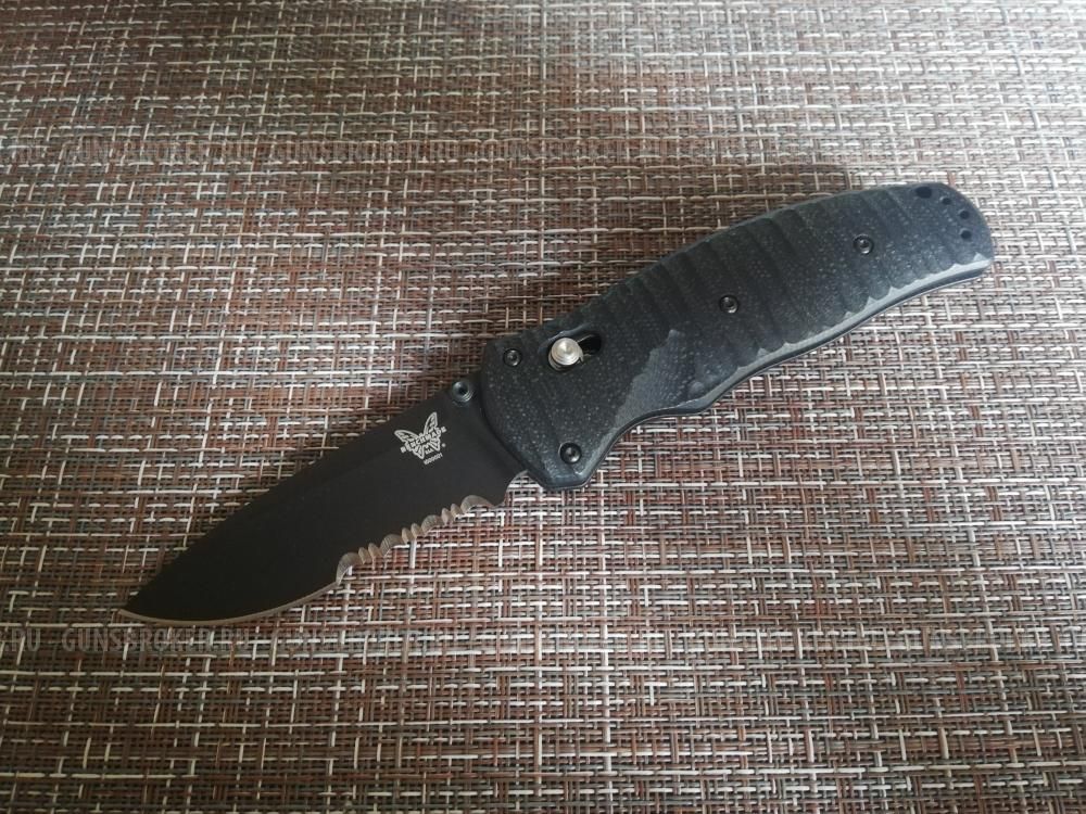 Нож Benchmade 