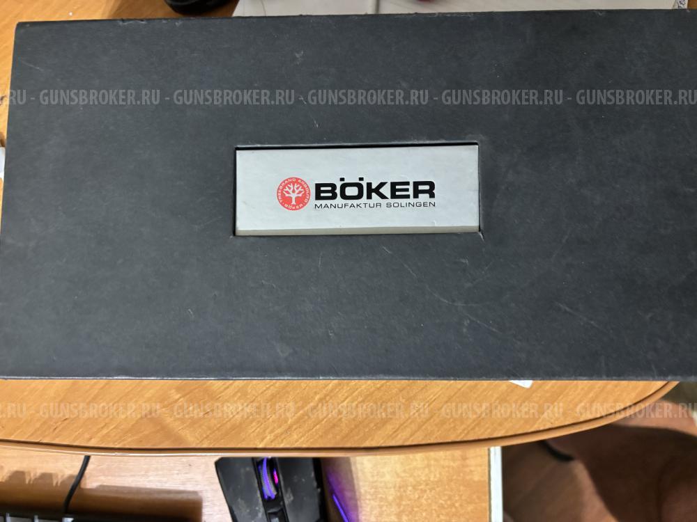 Нож Boker